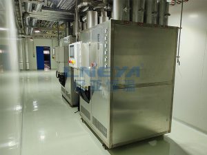 工业风冷式冷水机:无冷却塔场景下的温控解决方案 工业风冷式冷水机:无冷却塔场景下的温控解决方案