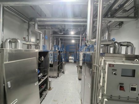 风冷螺杆冷冻机：为什么它比水冷更适合缺水地区？